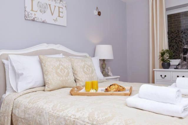 Three Bedroom Apartment By Beautiful Park Лондон Екстер'єр фото
