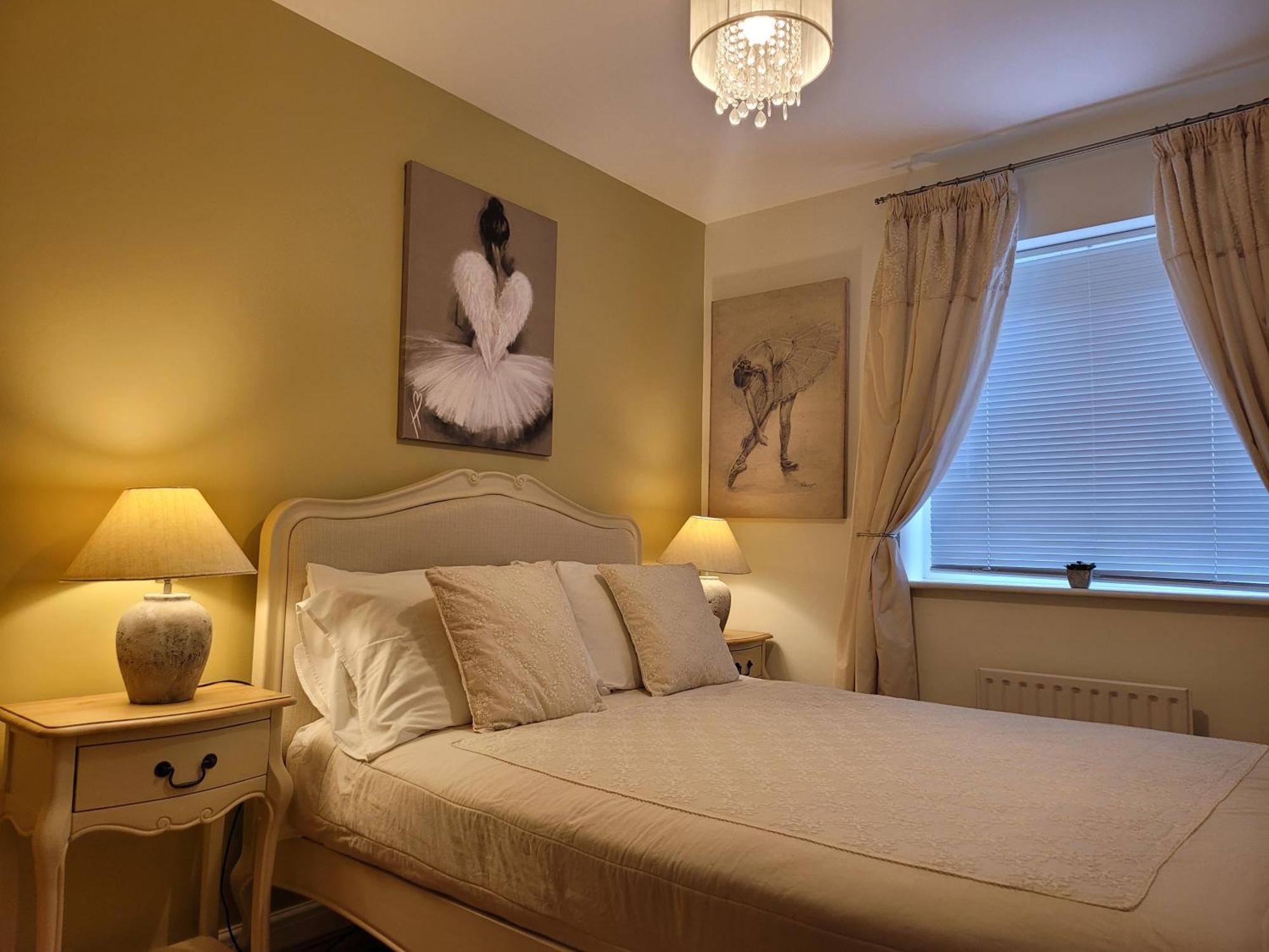 Three Bedroom Apartment By Beautiful Park Лондон Екстер'єр фото